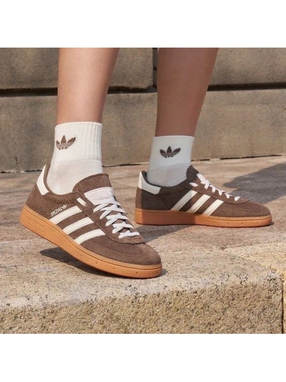ADIDAS Handball Spezial Shoes in Earth Strata Off White Gum Size 7.5
